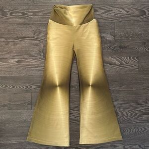 Rare IPNG Flare Leggings